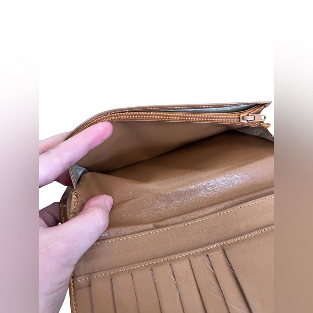 CHANEL CC Logo Camel Brown Leather Bifold Long Wallet - Picture 12 of 16